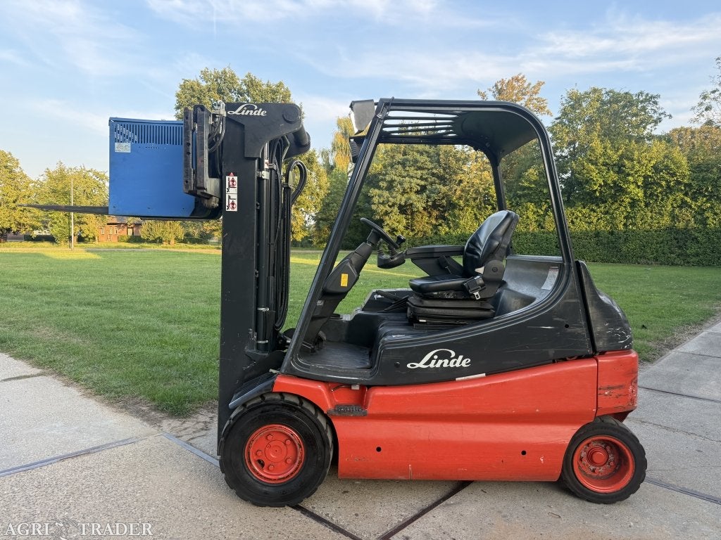 Linde 25000KG triplo freelift Sideshift 4e ventiel 2600uur!, Info@vanbeurdenheftrucks.nl, Linde, Heftruck, Ophalen of Verzenden
