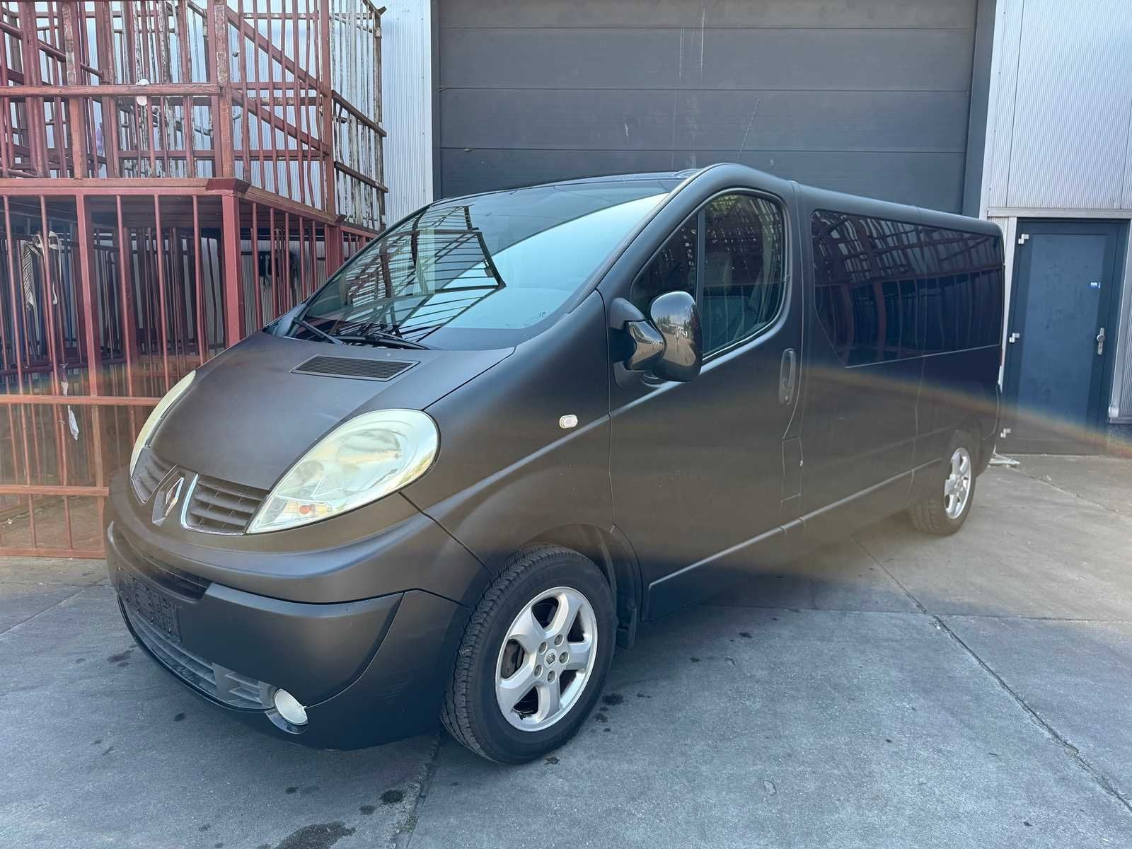 Renault Trafic 2.0 dCi T29 L2H1 DC Automaat 5941, Auto's, Renault, Gebruikt, Overige carrosserieën, Bedrijf, Diesel