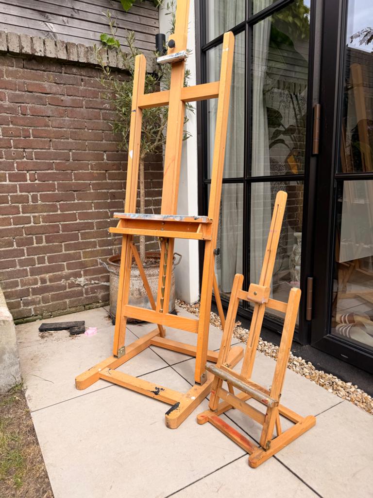 Schildersezels - Set van 2, Hobby en Vrije tijd, Schilderen, Ophalen of Verzenden, Zo goed als nieuw, Ezel