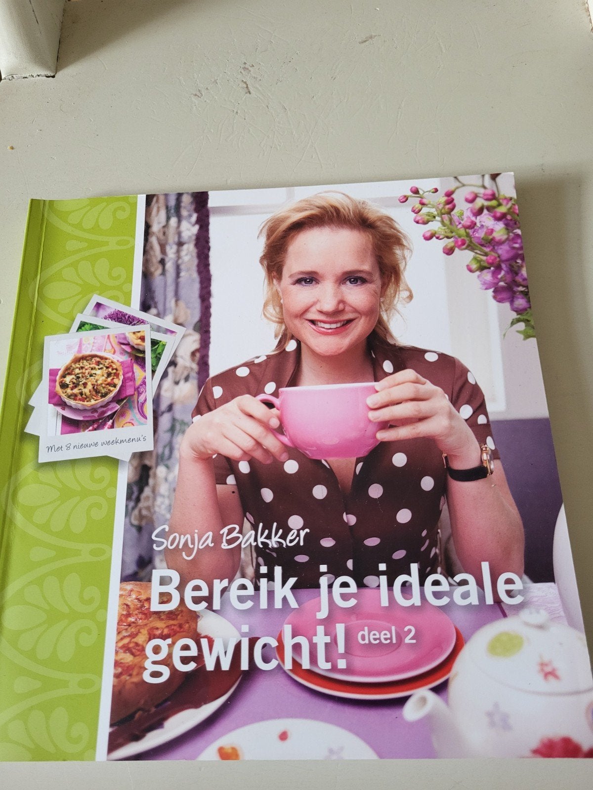 Sonja Bakker - Bereik je ideale gewicht! deel 2, Voorgerechten en Soepen, Ophalen of Verzenden, Zo goed als nieuw, Sonja Bakker