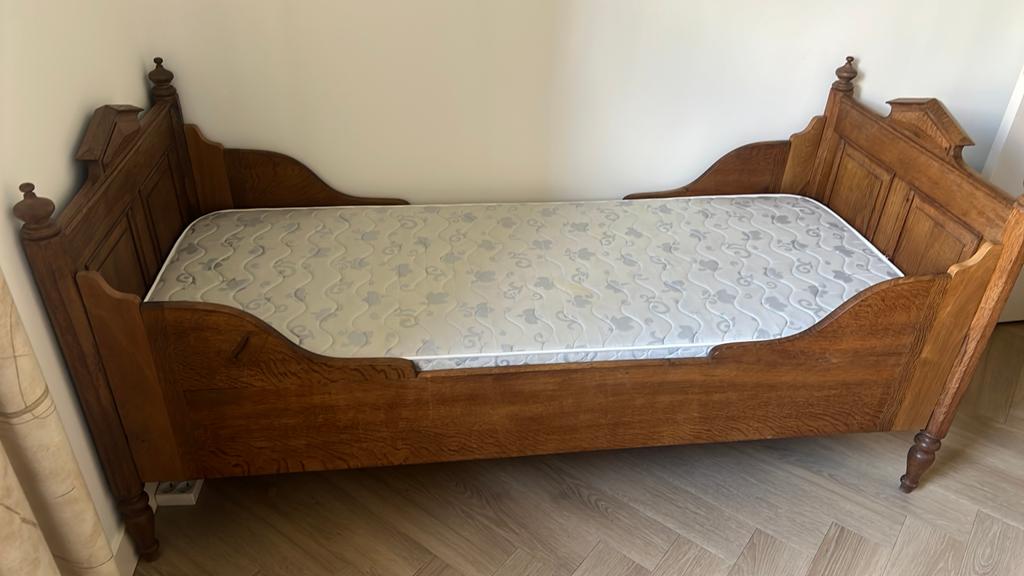 Antiek bed, Ophalen, Gebruikt, 70 tot 85 cm, Matras