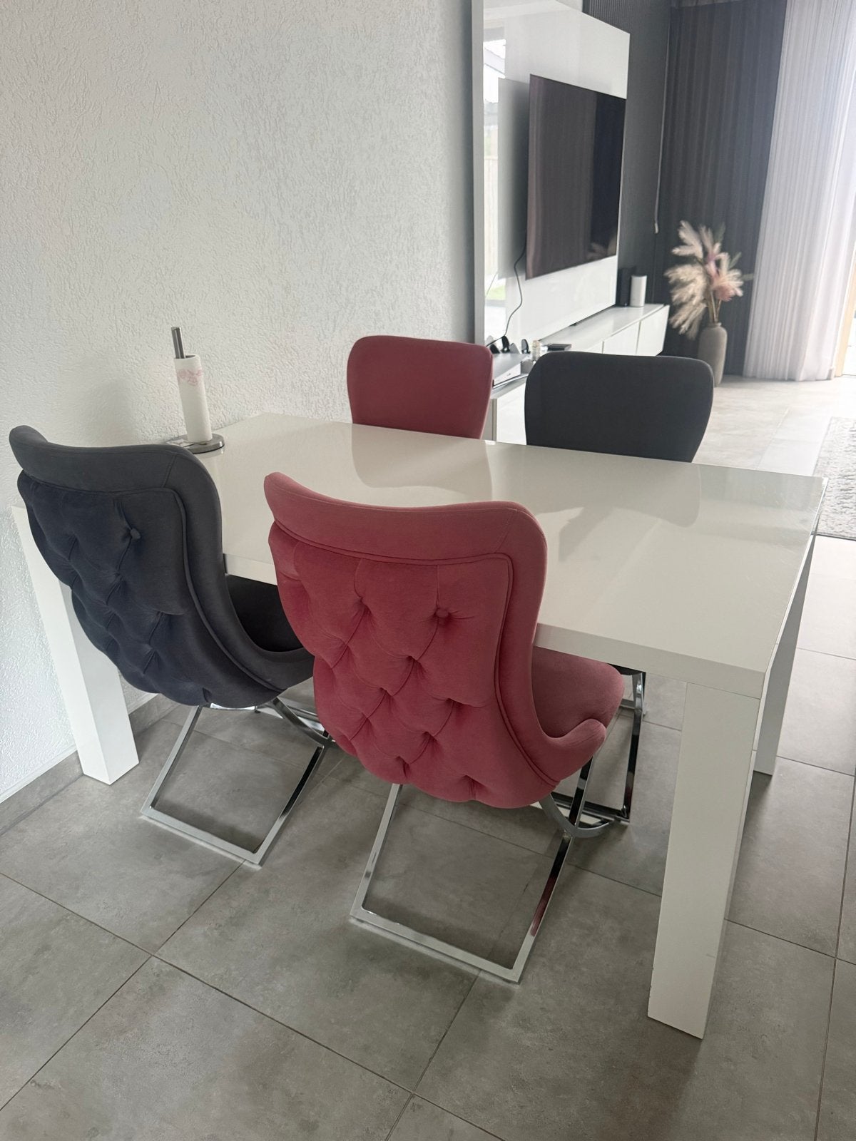Eettafel met stoelen - 2 jaar oud, lichte gebruikssporen, Huis en Inrichting, Tafels | Eettafels, Ophalen, Overige materialen