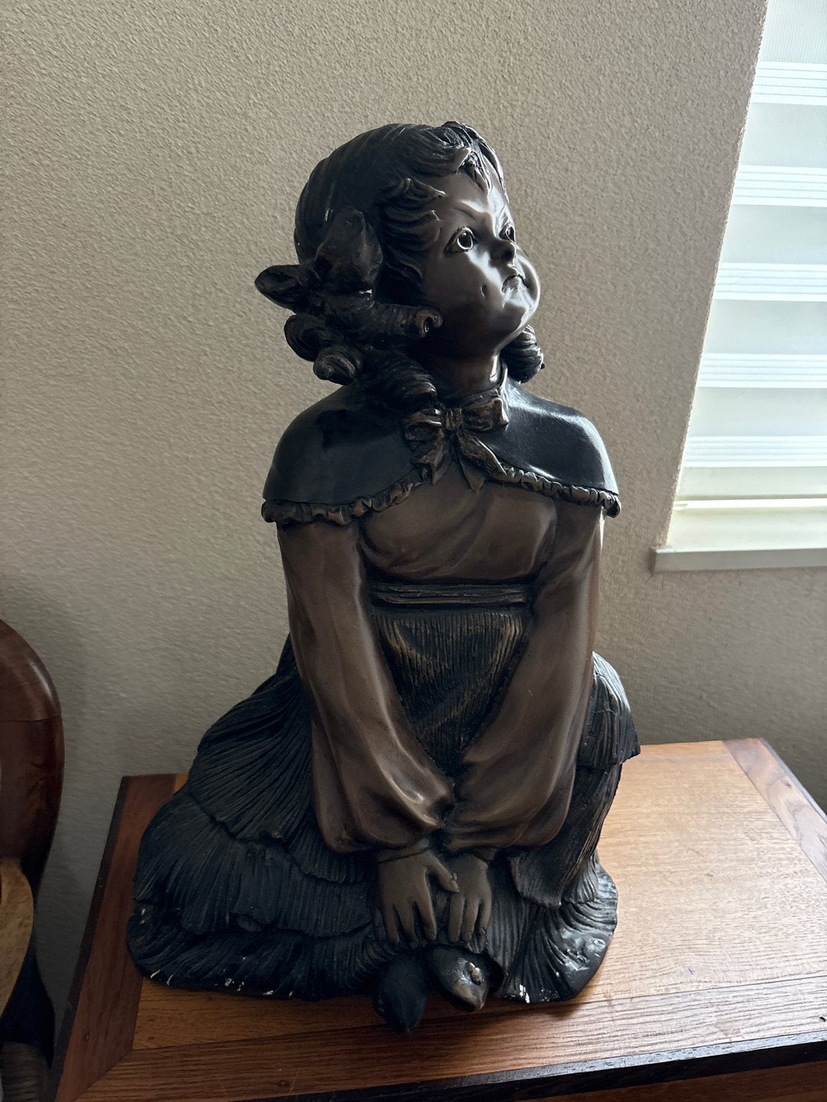 Vintage Beeld Meisje - Brons 45 cm hoog met certificaat, Ophalen, Brons, 20 - 50 cm, Beeld