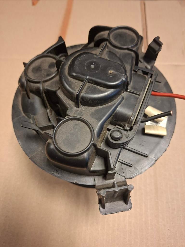 Kachelventilator voor auto - Gebruikt, Ophalen of Verzenden, Gebruikt, Universele onderdelen