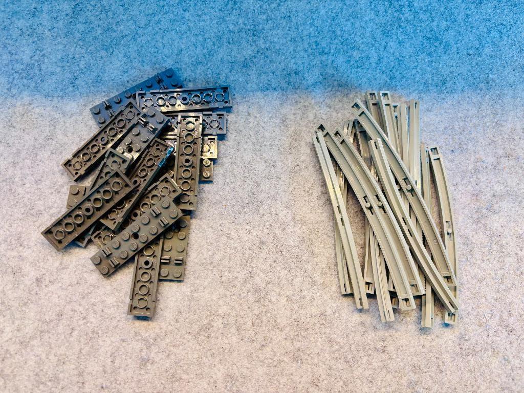 LEGO 7851 8 Curved Rails Grey, Gebruikt, Overige thema's, Lego, Ophalen of Verzenden