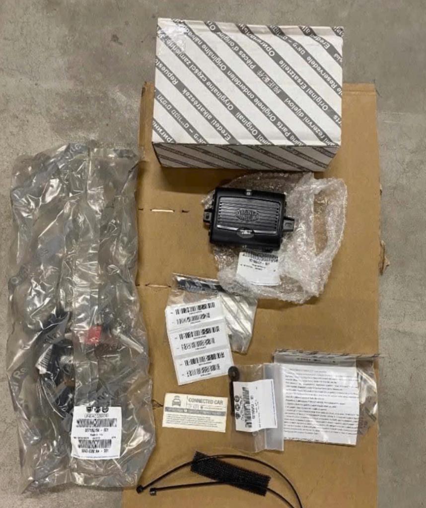 Fiat 500X/ Tipo connect set origineel nieuw, Auto-onderdelen, Ophalen, Nieuw, Fiat