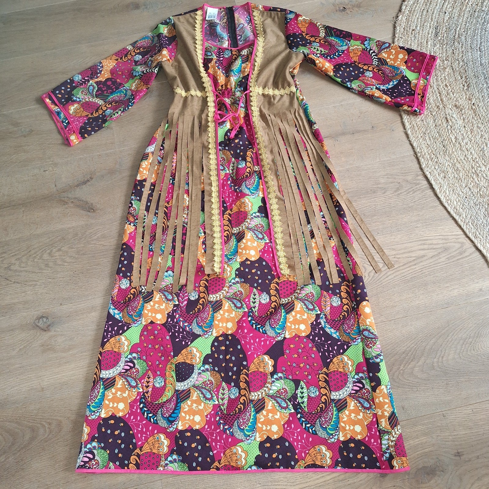 flowerpower hippie jurk 42, Verzenden, Zo goed als nieuw, Maat 42/44 (L), Carnaval