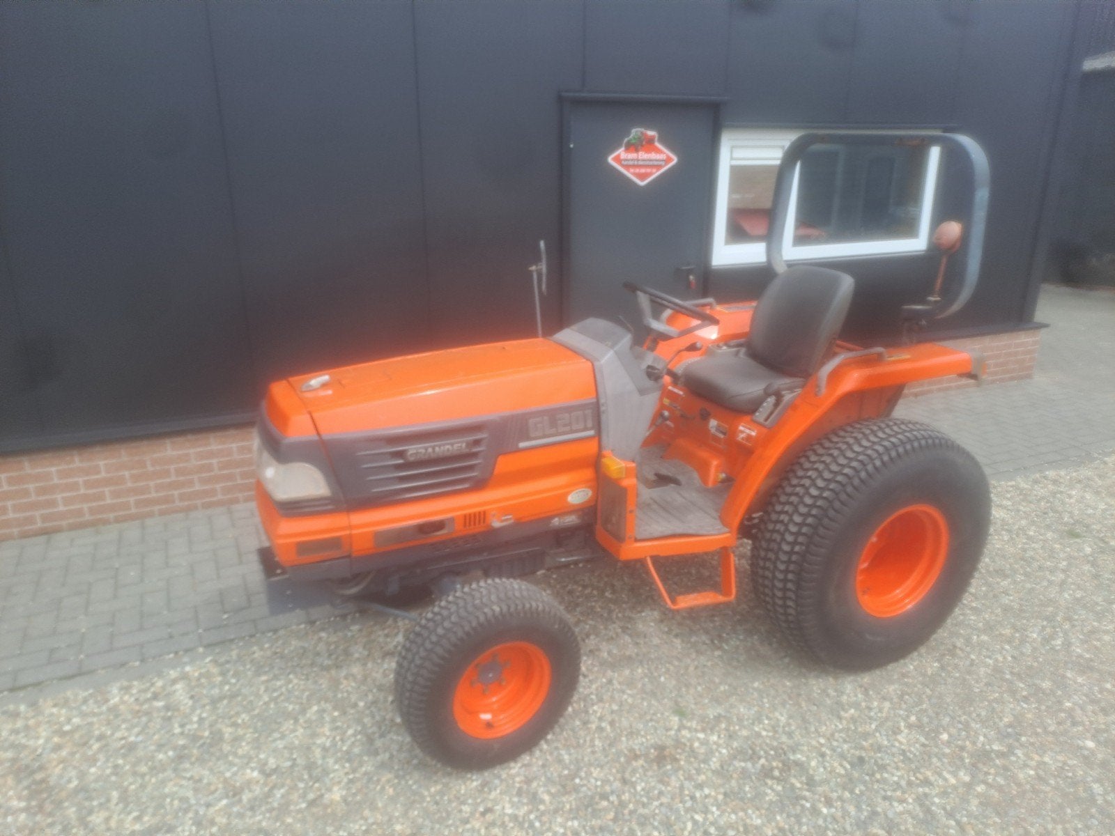 Iseki Sial 15.  Mitsubischi MT20. Kubota GL201, Gebruikt, Tot 2500, Tot 80 Pk, Ophalen