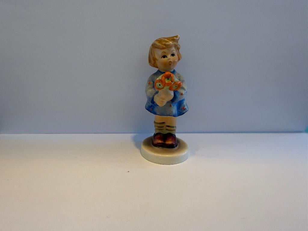 Hummel nr. 239 A [jaartal 1967], Ophalen of Verzenden, Zo goed als nieuw, Hummel