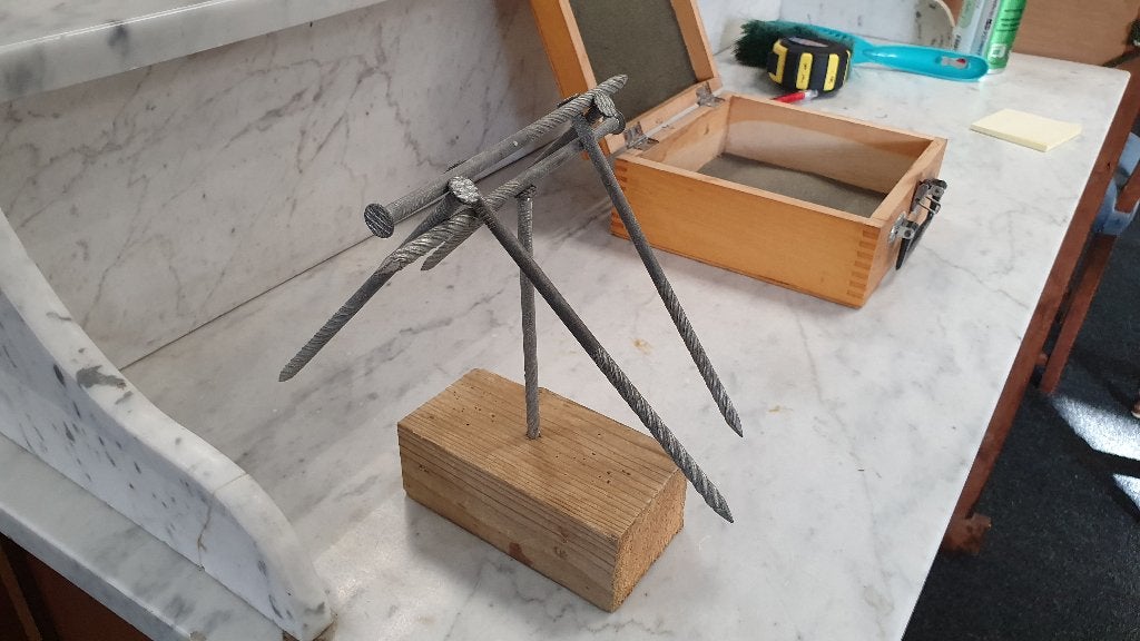 Antiek spijker balanceer spel, Ophalen of Verzenden, Gebruikt, Knutselen