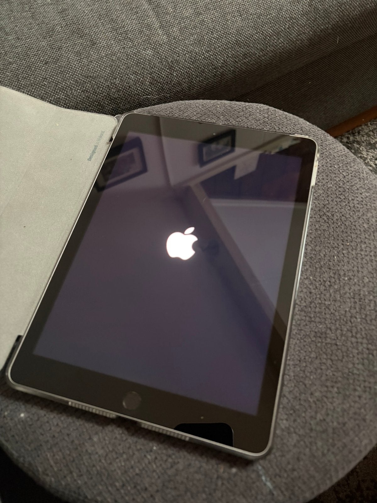 Apple iPad 32Gb Gen.5, Computers en Software, 32 GB, Apple iPad, Zo goed als nieuw, Ophalen