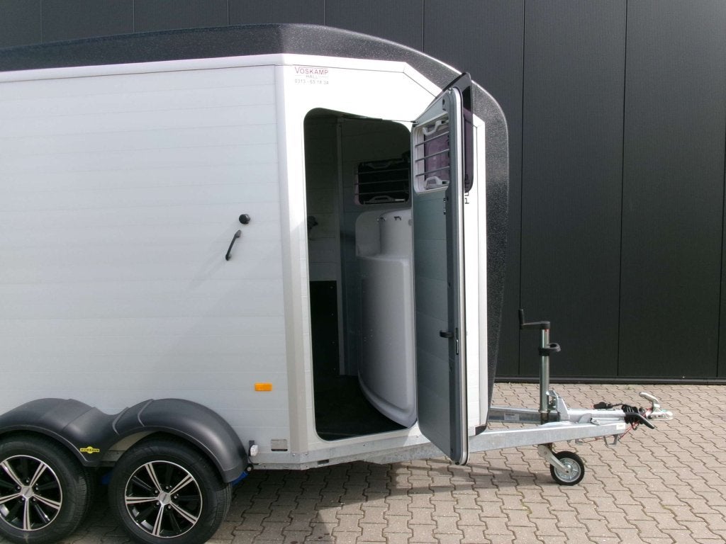 2 Paards Humbaur alu trailer met zadelkamer. 2026. Areion, Niet ingevuld, Aluminium, Zo goed als nieuw, 2-paards trailer