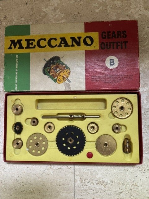 Meccano Gears outfit B, Antiek en Kunst, Ophalen of Verzenden