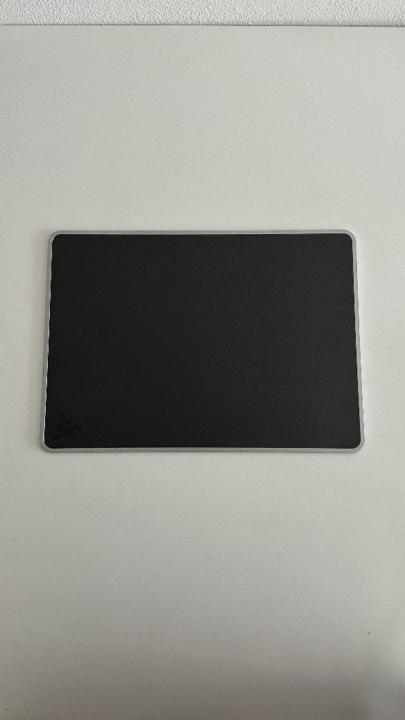 Razer Invicta muismat, Computers en Software, Ophalen of Verzenden, Gaming muismat, Gebruikt, Razer