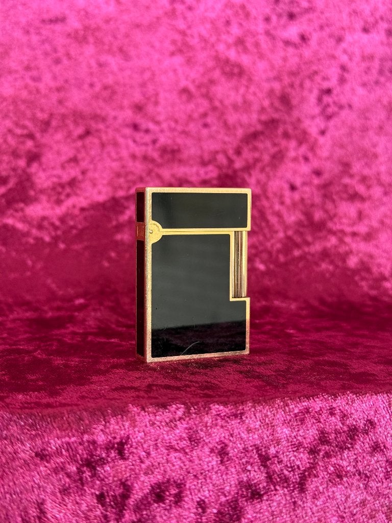 S.T. Dupont Ligne 2 Short Black Lacquer Gold Plated Lighter, Ophalen of Verzenden, Gebruikt, Aansteker