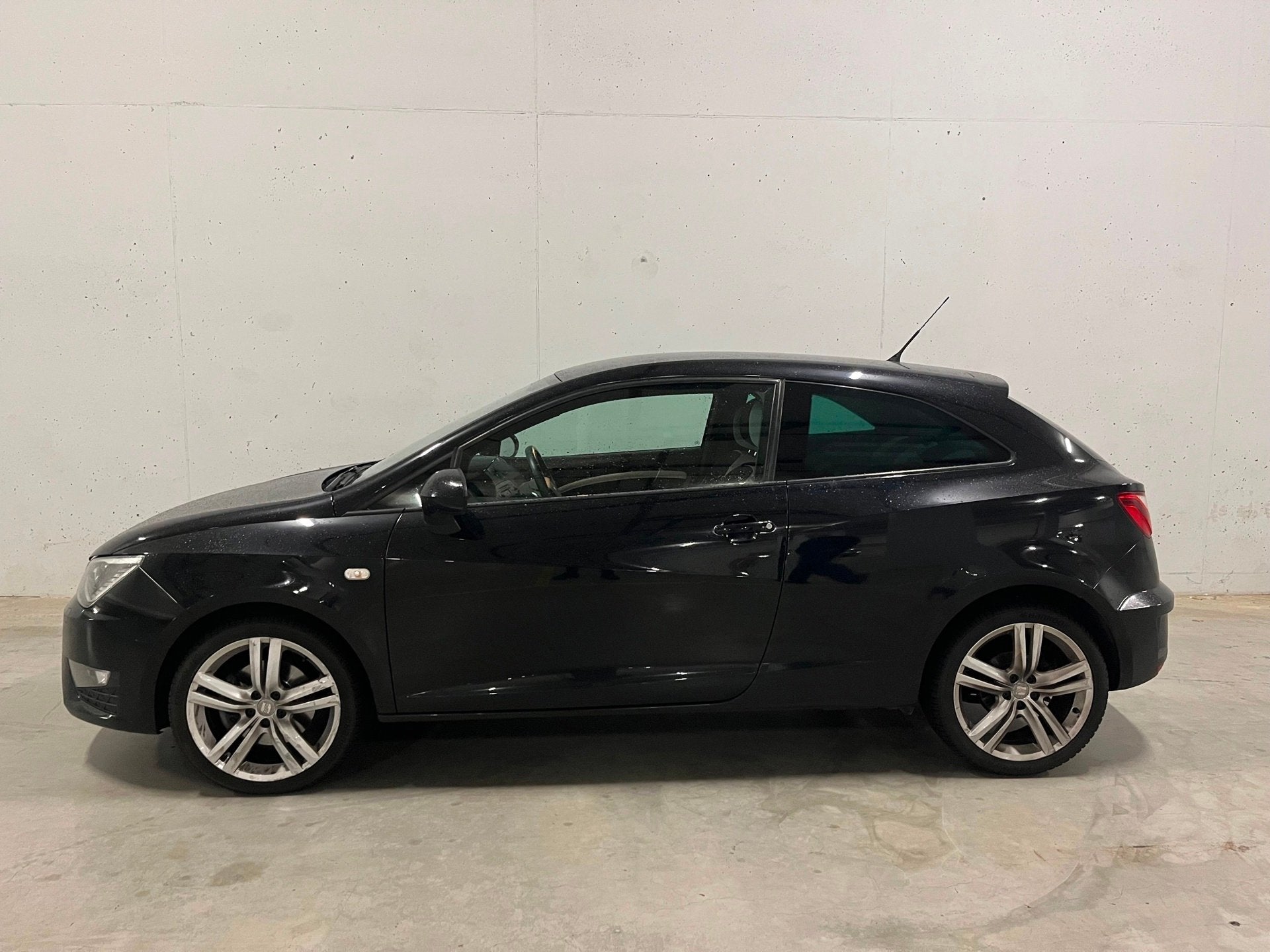Seat Ibiza SC 1.4 TSI Cupra 180pk Automaat Clima Cruise APK, Auto's, Stof, Gebruikt, 4 cilinders, Origineel Nederlands