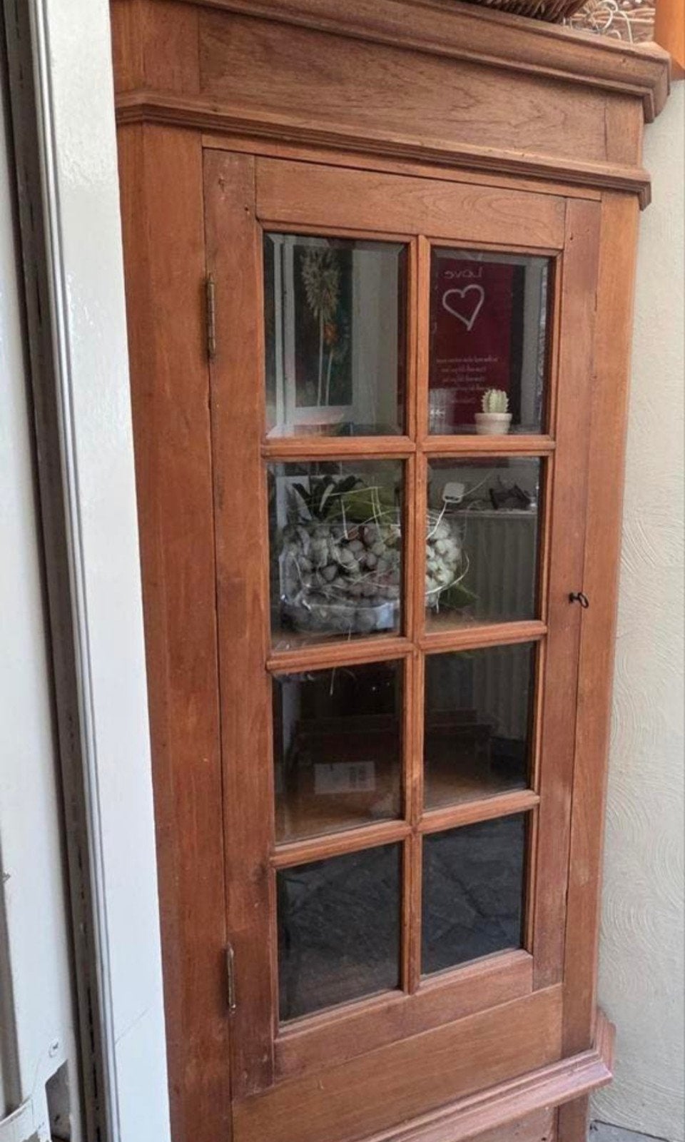 Hoekkast Teak Hout met Glazen Deur en Sleutel, Ophalen