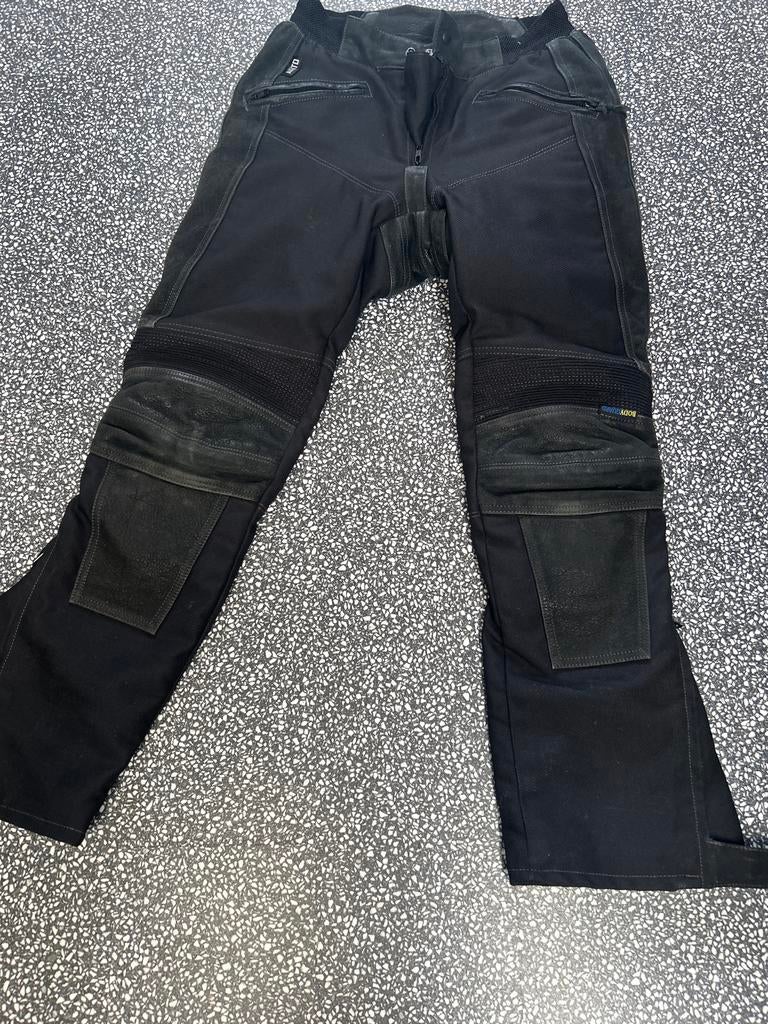 Akito Motorbroek Zwart - Maat D50/UK32, Motoren, Kleding | Motorkleding, Ophalen, Tweedehands, Heren, Broek | textiel
