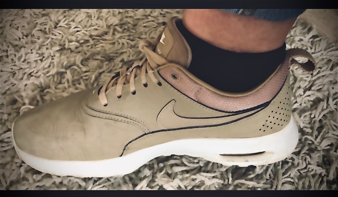 Nike Air Max Thea - Army Groen - Maat 38, Ophalen of Verzenden, Sneakers of Gympen, Gedragen, Groen