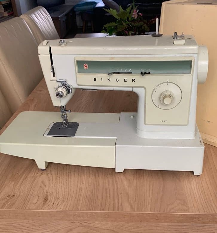 Singer Naaimachine 527 - Zonder Voetpedaal (m2454618282) — Naaimachines ...