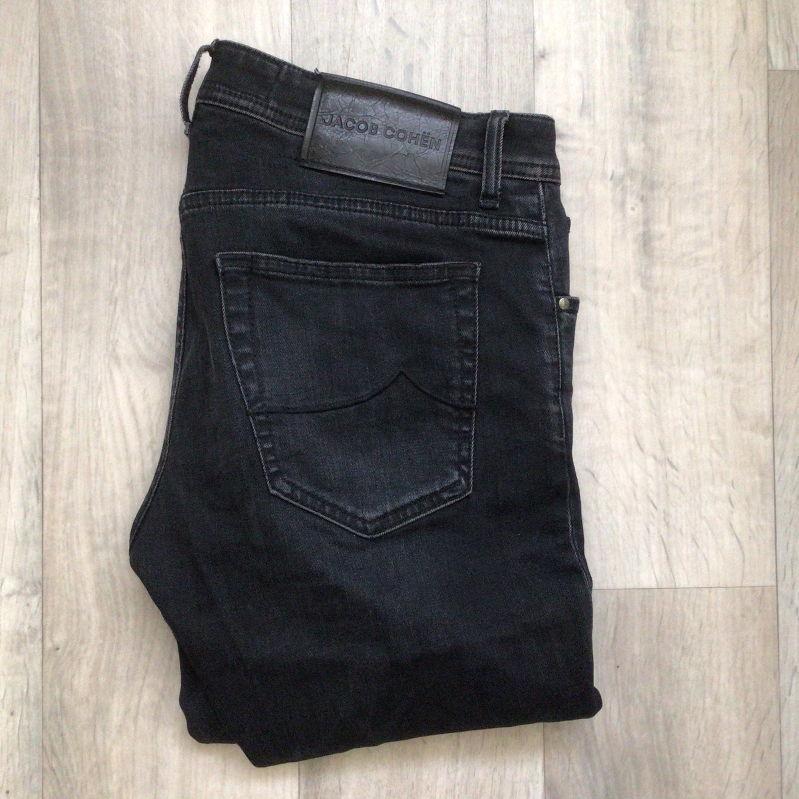 Jacob Cohen Nick Slim Jeans Zwart W34, Kleding | Heren, Ophalen of Verzenden, Gedragen, Zwart, W33 - W34 (confectie 48/50)