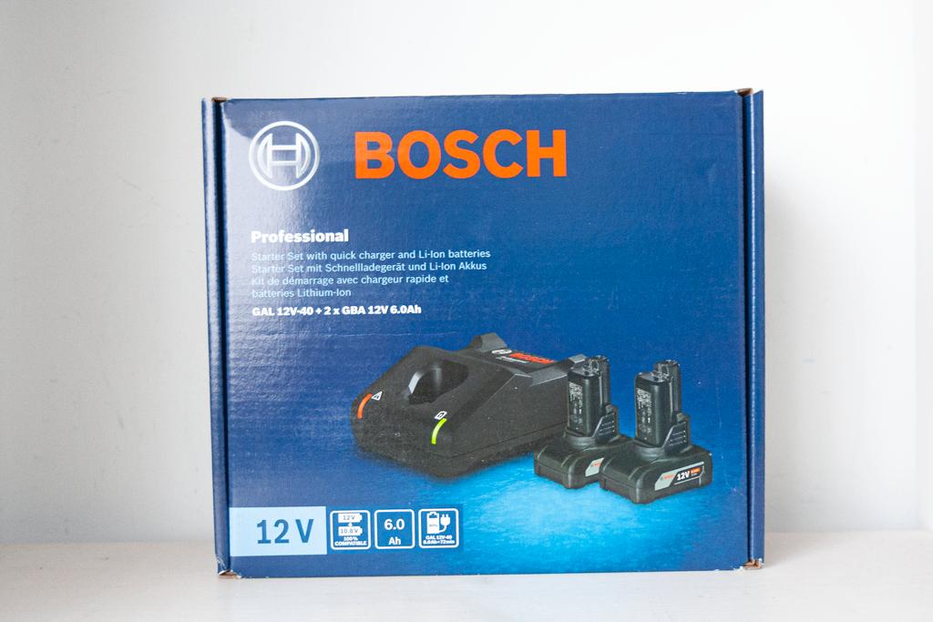 2x Bosch GBA 10,8v 12v Li-ion 6.0Ah accu + GAL12-40 oplader, Nieuw, Ophalen of Verzenden, Max-Lang-Strasse 40-46 70771 Leinfelden-Echterdingen