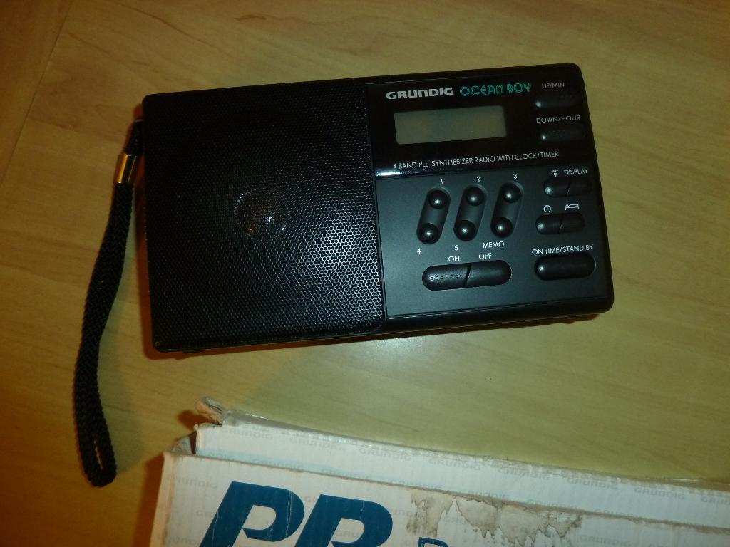 Wereldontvanger / radio Grundig Ocean Boy, Audio, Tv en Foto, Radio's, Ophalen of Verzenden, Gebruikt, Wereldontvanger