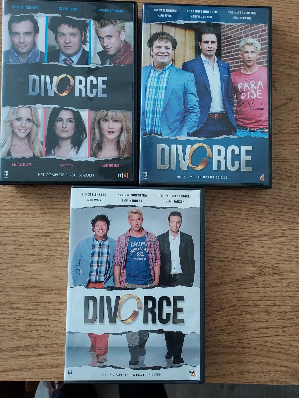 Dvd boxen Divorce, Alle leeftijden, Ophalen, Zo goed als nieuw