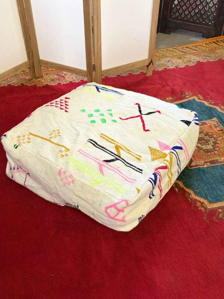 Handgemaakte Kelim poef, Nieuw, Ophalen of Verzenden, Stof, 50 tot 75 cm