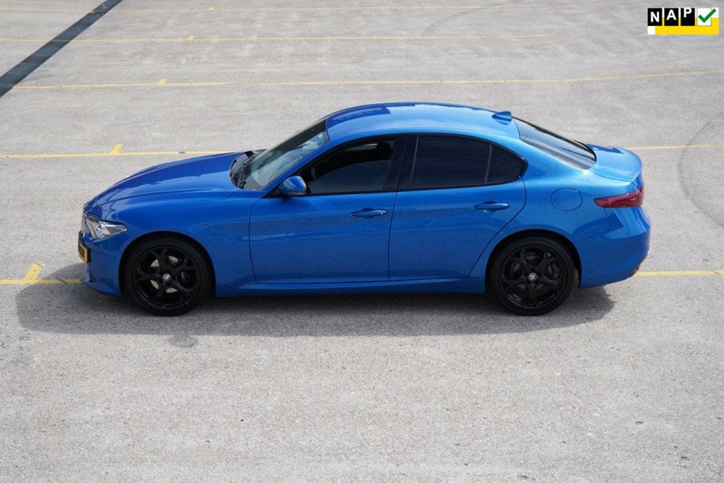 Alfa Romeo Giulia 2.0T Super Pack Veloce, Auto's, Alfa Romeo, Bedrijf, Te koop, Giulia, ABS, Airbags, Airconditioning, Automatische klimaatregeling