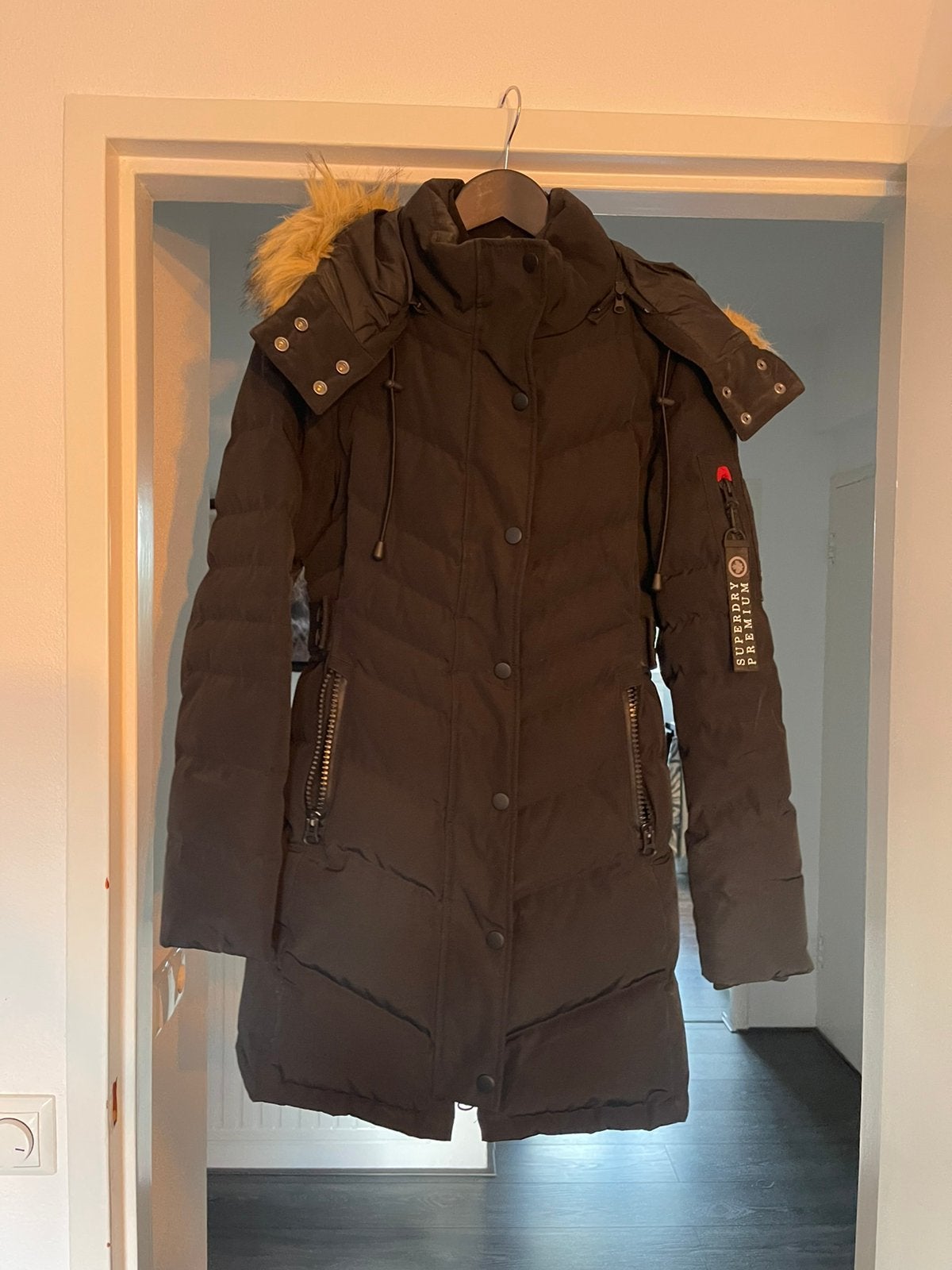 Superdry Premium damesjas, Kleding | Dames, Verzenden, Zo goed als nieuw, Maat 36 (S), Zwart