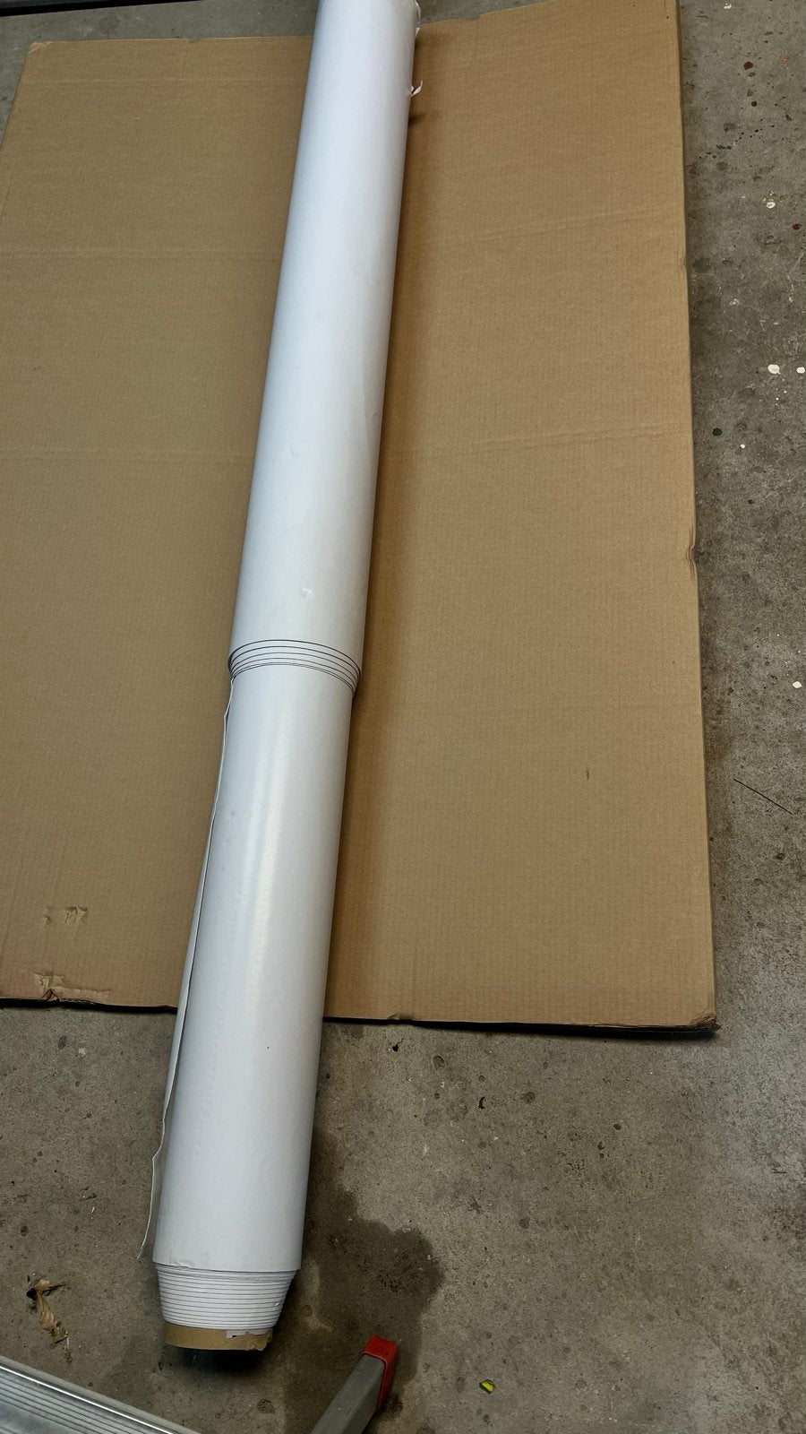 Grote rol papier met vilt als achterkant, Ophalen, Gebruikt, Papier of Karton, Knutselmateriaal