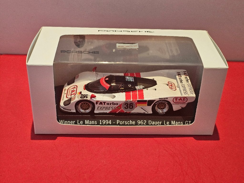 Porsche 962 Le Mans GT, Winner Le Mans 1994, SPARK., Ophalen of Verzenden, Zo goed als nieuw, Auto, Overige merken