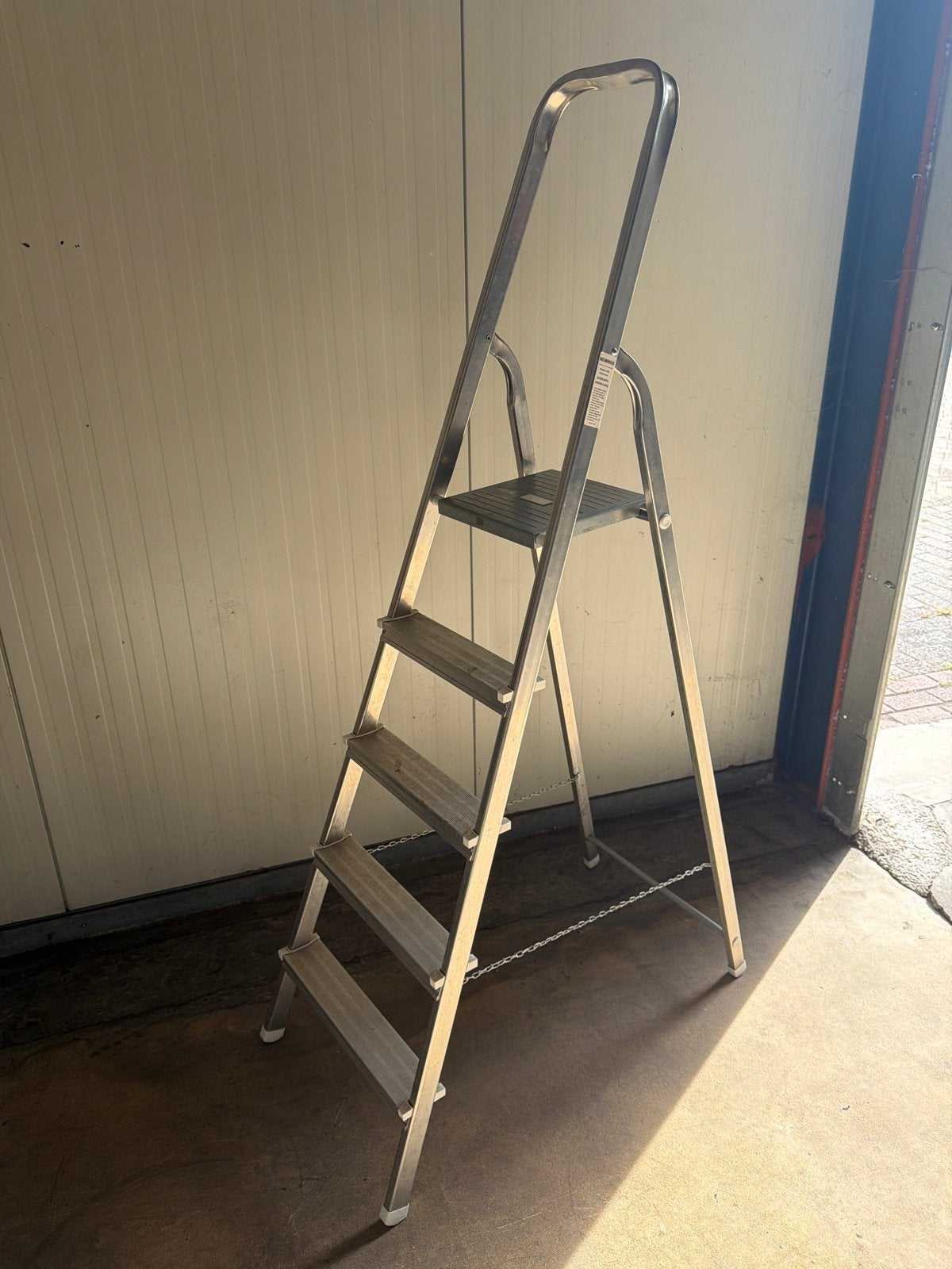 Nieuwenhuis Huishoudtrap - Model 2100, Ophalen, Gebruikt, Trap, Opvouwbaar of Inschuifbaar