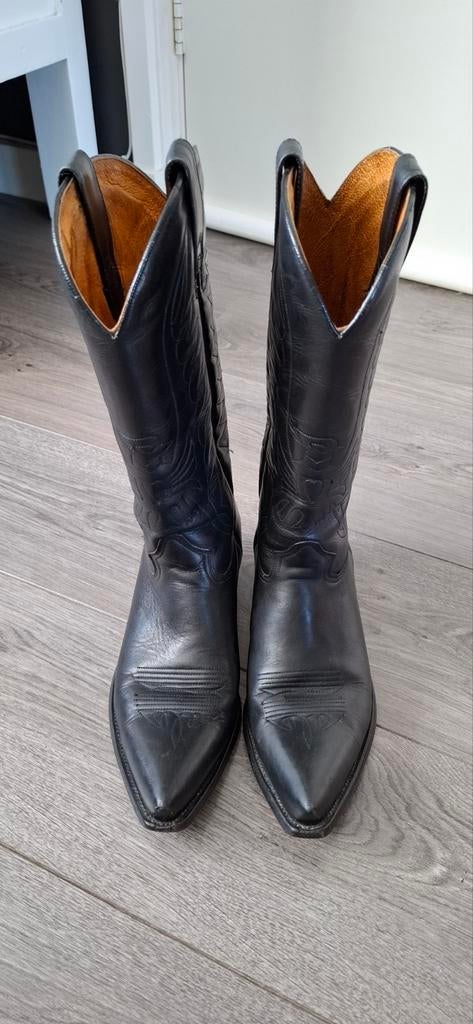 Zeer nette staat buffalo cowboylaarzen maat 40, Hoge laarzen, Zwart, Ophalen of Verzenden, Zo goed als nieuw