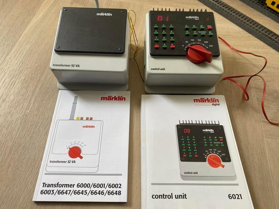 Märklin Control Unit 6021 en Transformator 52 VA, Hobby en Vrije tijd, Modeltreinen | H0, Gebruikt, Ophalen of Verzenden, Märklin