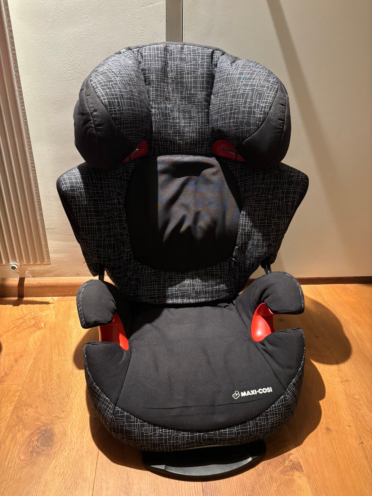 Autostoel zwart, Kinderen en Baby's, Autostoeltjes, Ophalen, Autogordel, 15 t/m 36 kg, Zo goed als nieuw