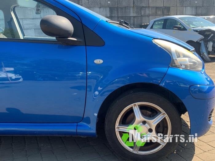 Scherm rechts-voor van een Toyota Aygo (LY3D), Auto-onderdelen, Carrosserie en Plaatwerk, Gebruikt, -, -, Ophalen of Verzenden