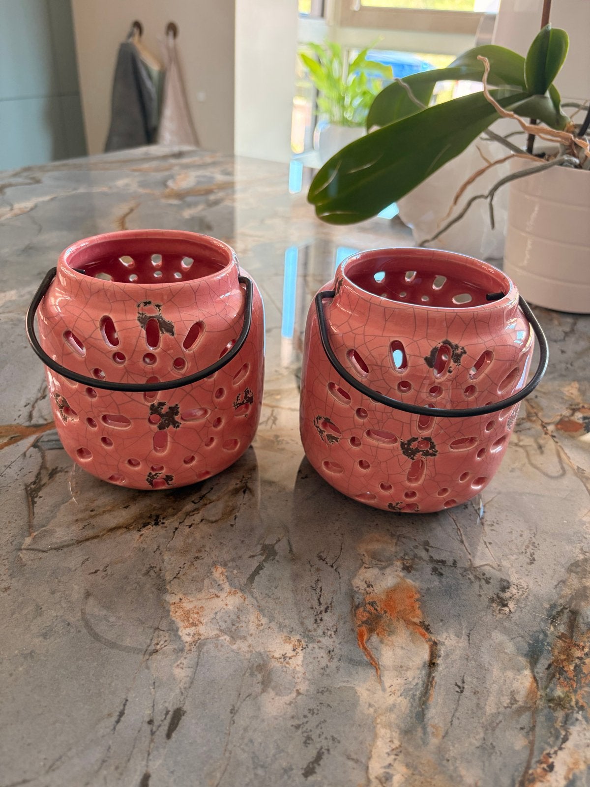 Set van 2 Roze Kandelaars / Windlichten, Overige merken, Ophalen of Verzenden, Zo goed als nieuw, Roze
