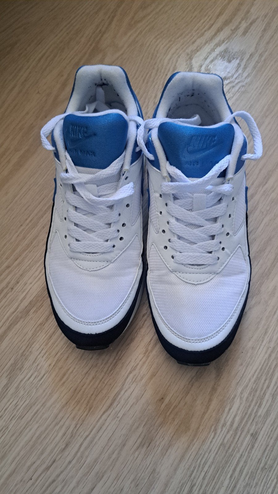 nike air classics maat 41, Wit, Ophalen of Verzenden, Nike air max, Sneakers of Gympen