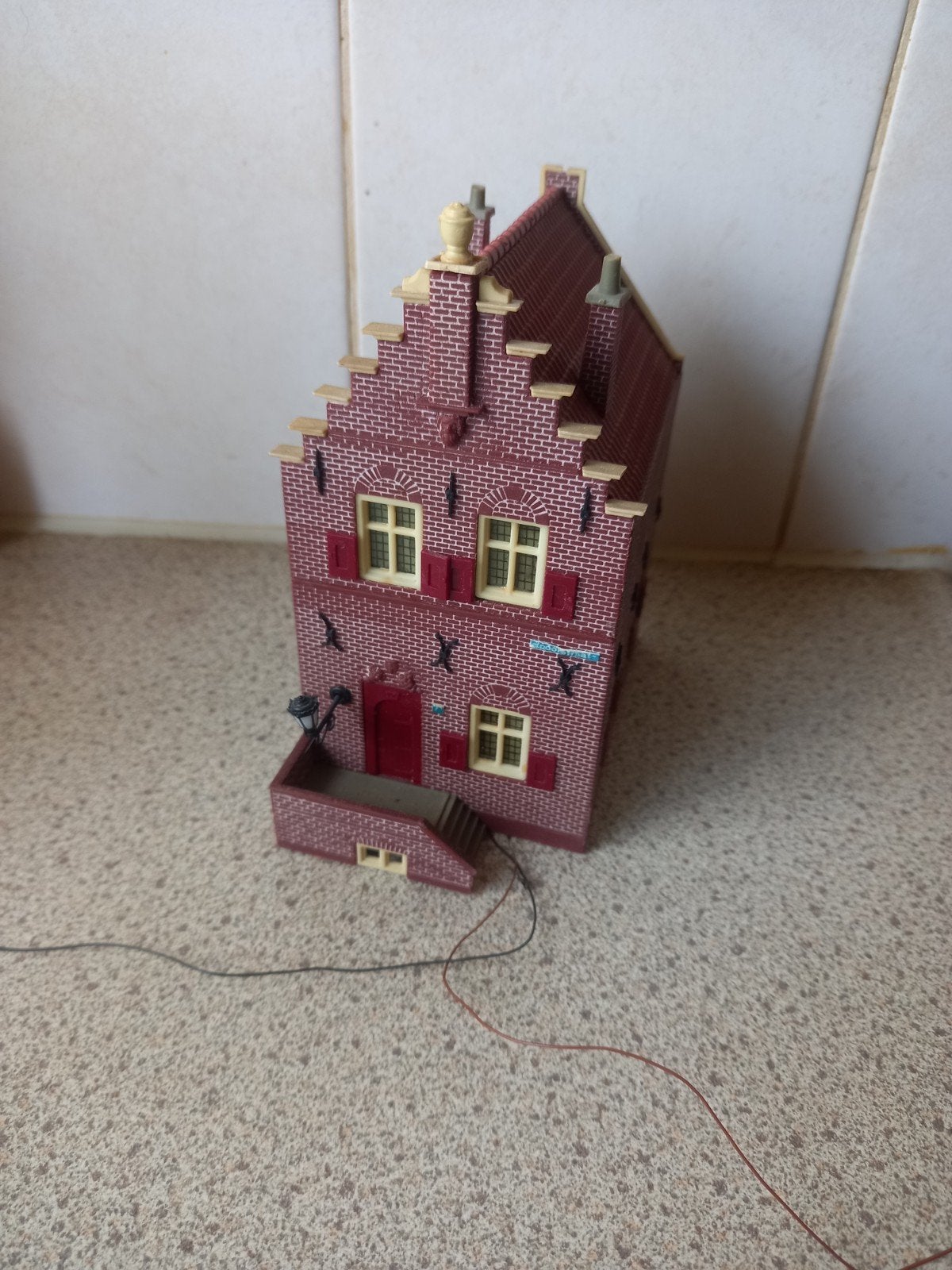 Prachtig mooi Holland Scale HO Nederlands stadshuis netjes, Hobby en Vrije tijd, Modeltreinen | H0, Ophalen of Verzenden, Gebruikt