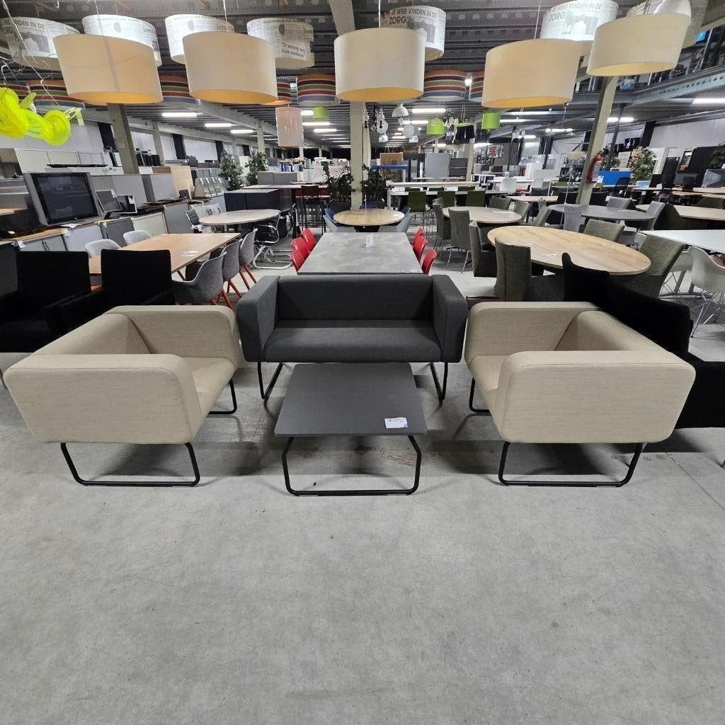 Complete wachtkamerset bank + 2 fauteuils Bejot