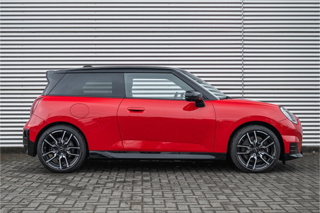 MINI Hatchback Cooper SE / John Cooper Works / Pakket L / 18, Zwart, Met garantie (alle), 4 stoelen, Leder en Stof