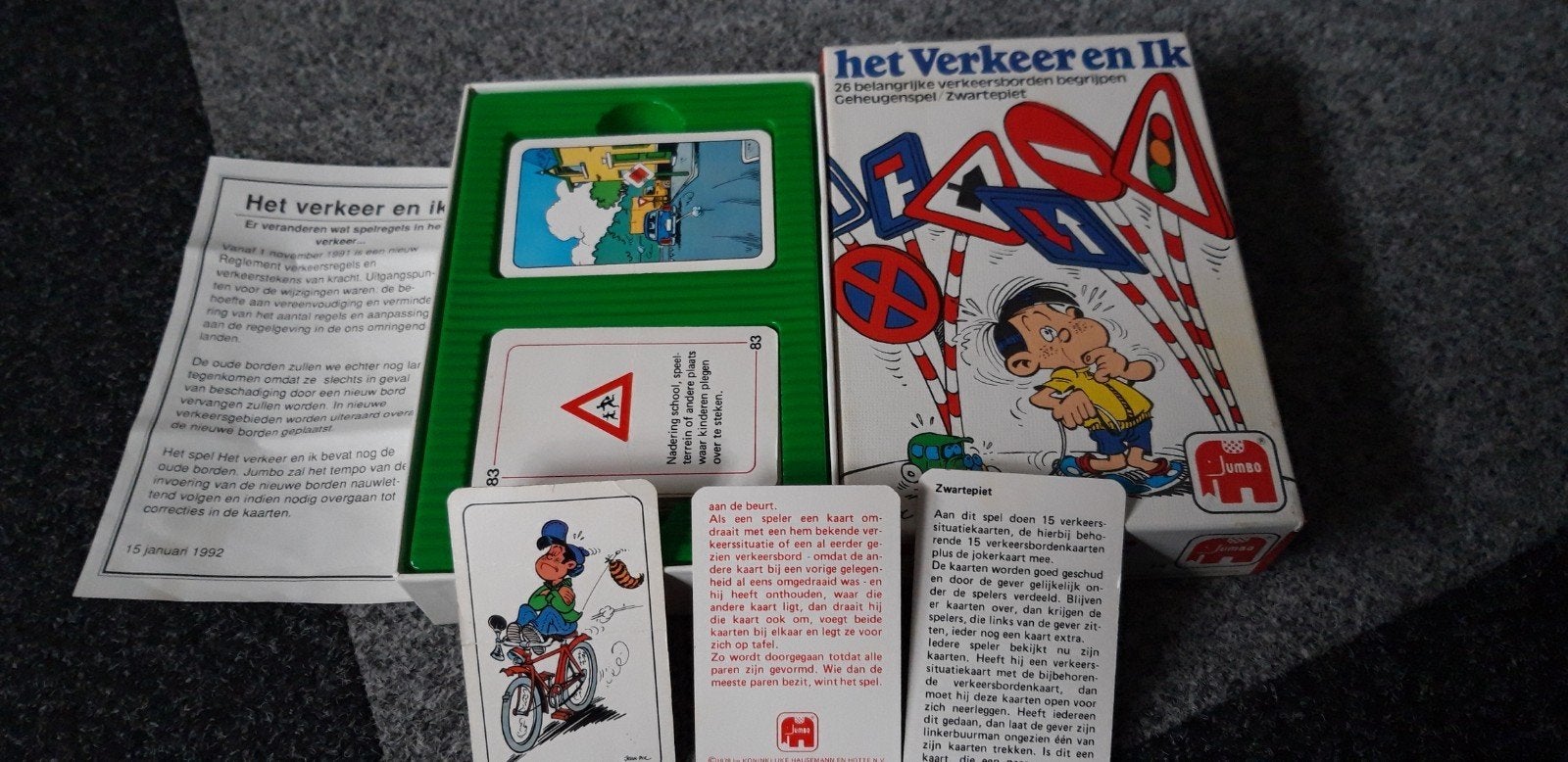 leerzaam verkeers spel, Ophalen of Verzenden, Zo goed als nieuw, Speelkaart(en)