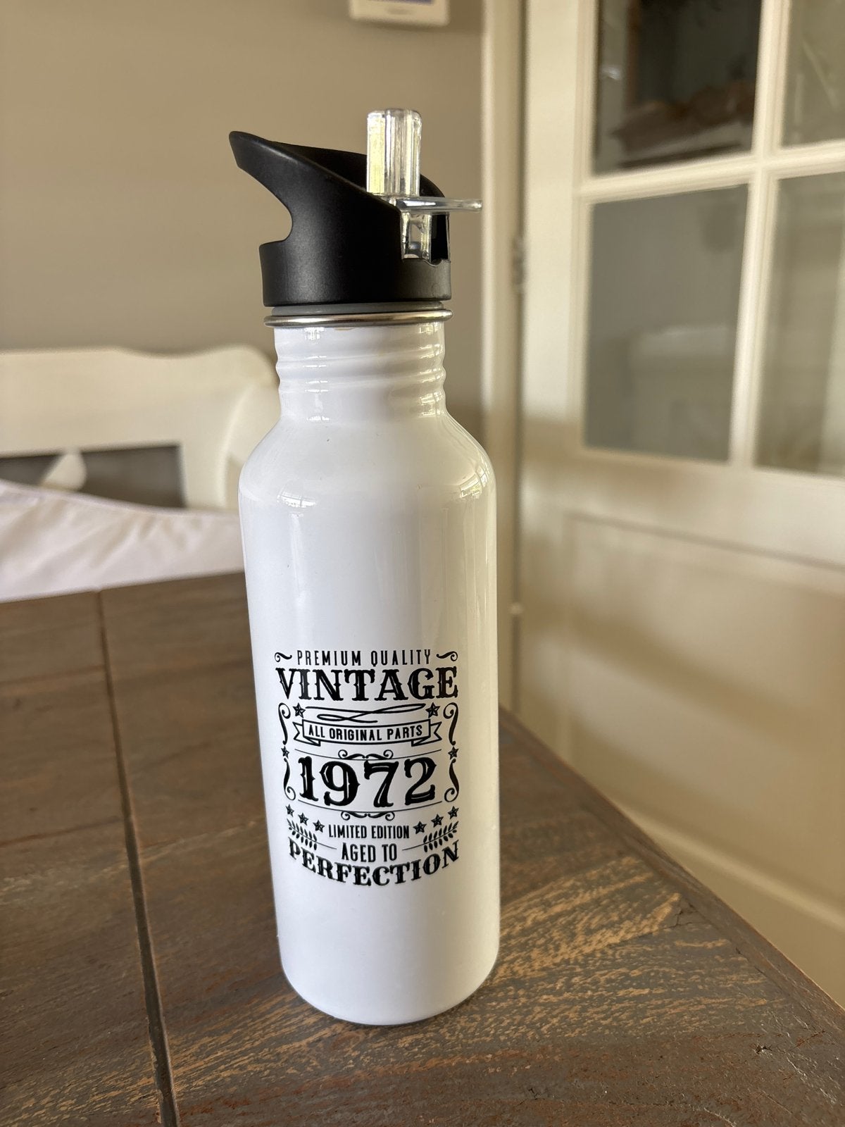 Metallen drinkfles wit met tekst Vintage 1972, Ophalen of Verzenden
