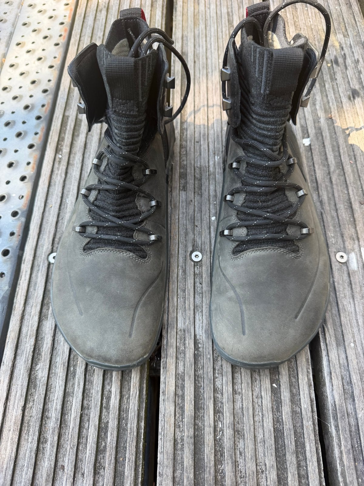 Vivobarefoot Magna Lite JJF outdoor schoenen - Maat 43, Sport en Fitness, Bergsport en Wandelen, Ophalen of Verzenden, Zo goed als nieuw