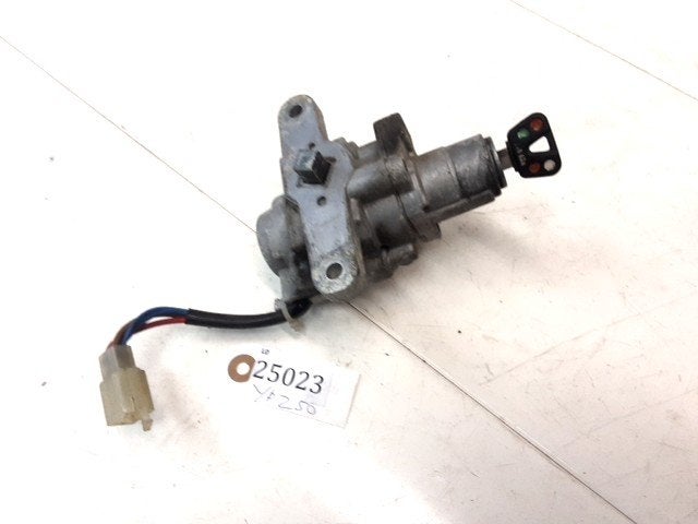 YP250 Majesty 1997 - 1999 Yamaha Slot Contactslot D1-57077