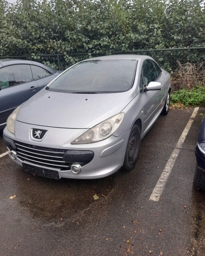 Peugeot 307cc 1.6 16v compleet in onderdelen., Ophalen, Voor, Peugeot, Bumper