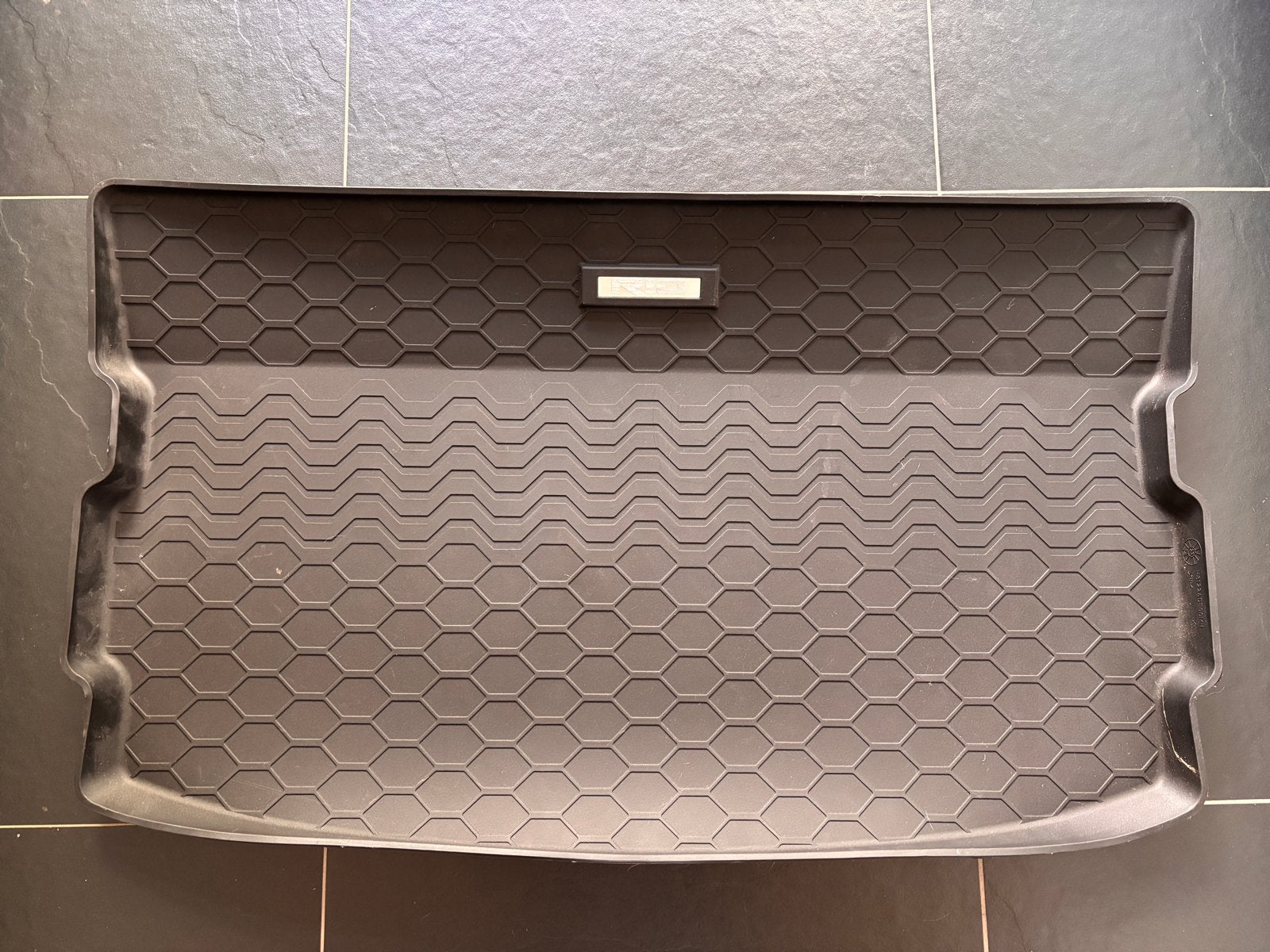 Kofferbakmat rubber Kia Rio - Origineel (nieuw), Ophalen, Gebruikt