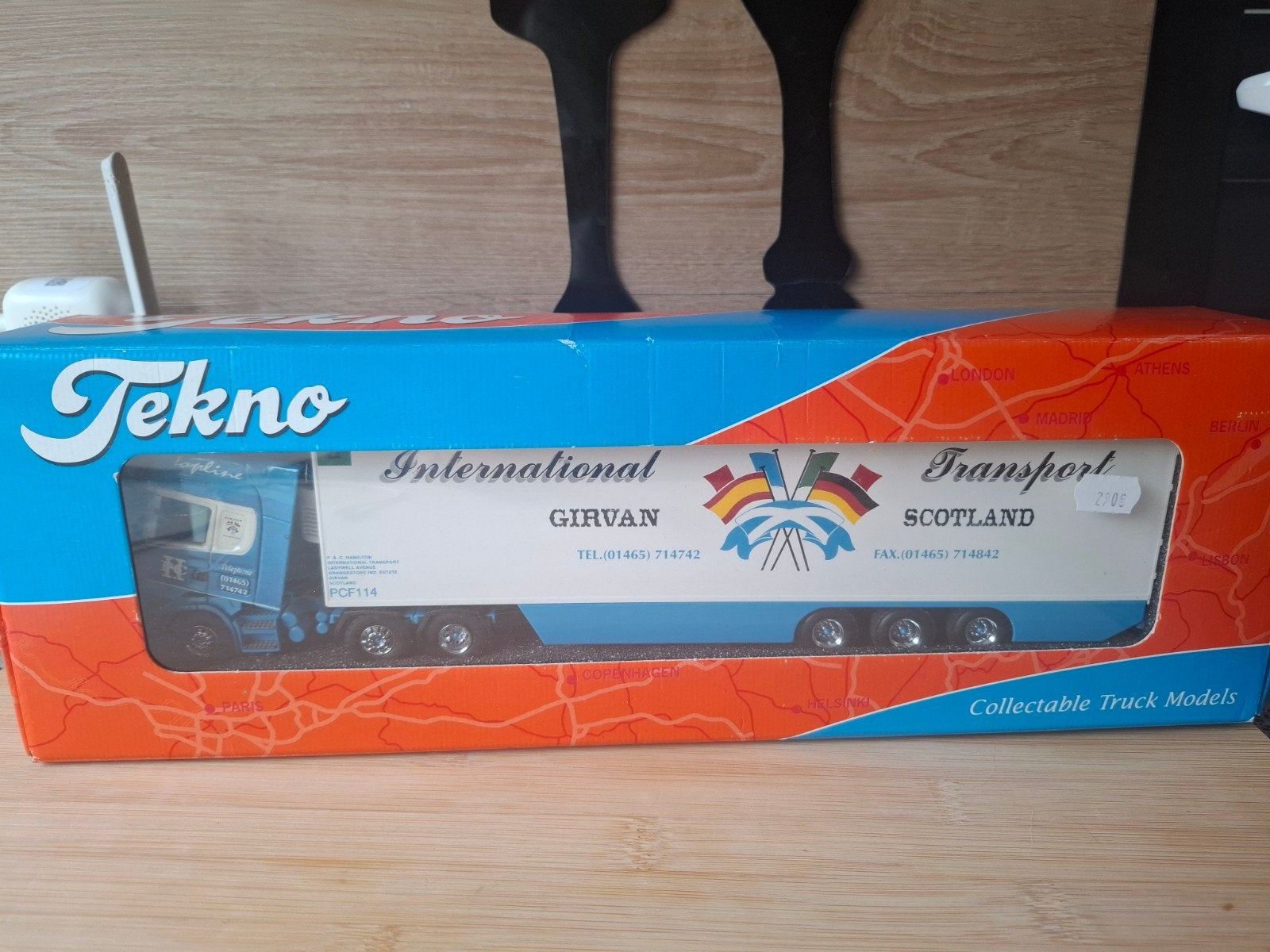 Tekno International Transport Scotland vrachtwagen, Hobby en Vrije tijd, Groter dan 1:32, Ophalen of Verzenden, Zo goed als nieuw